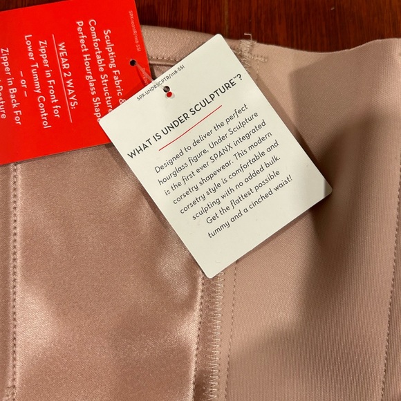 SPANX Undersculpture corset NWT Cameo blush - Picture 7 of 7